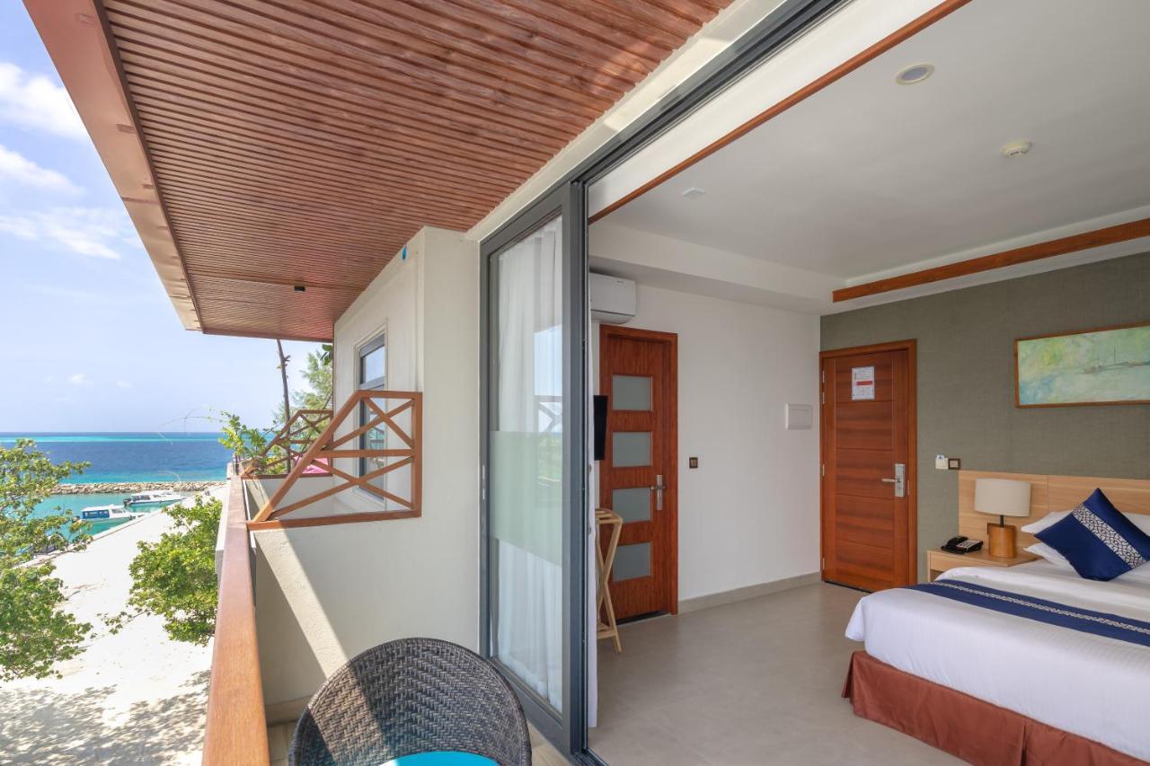 Ayala Oceanview Maldives Hotel Gulhi Exterior photo