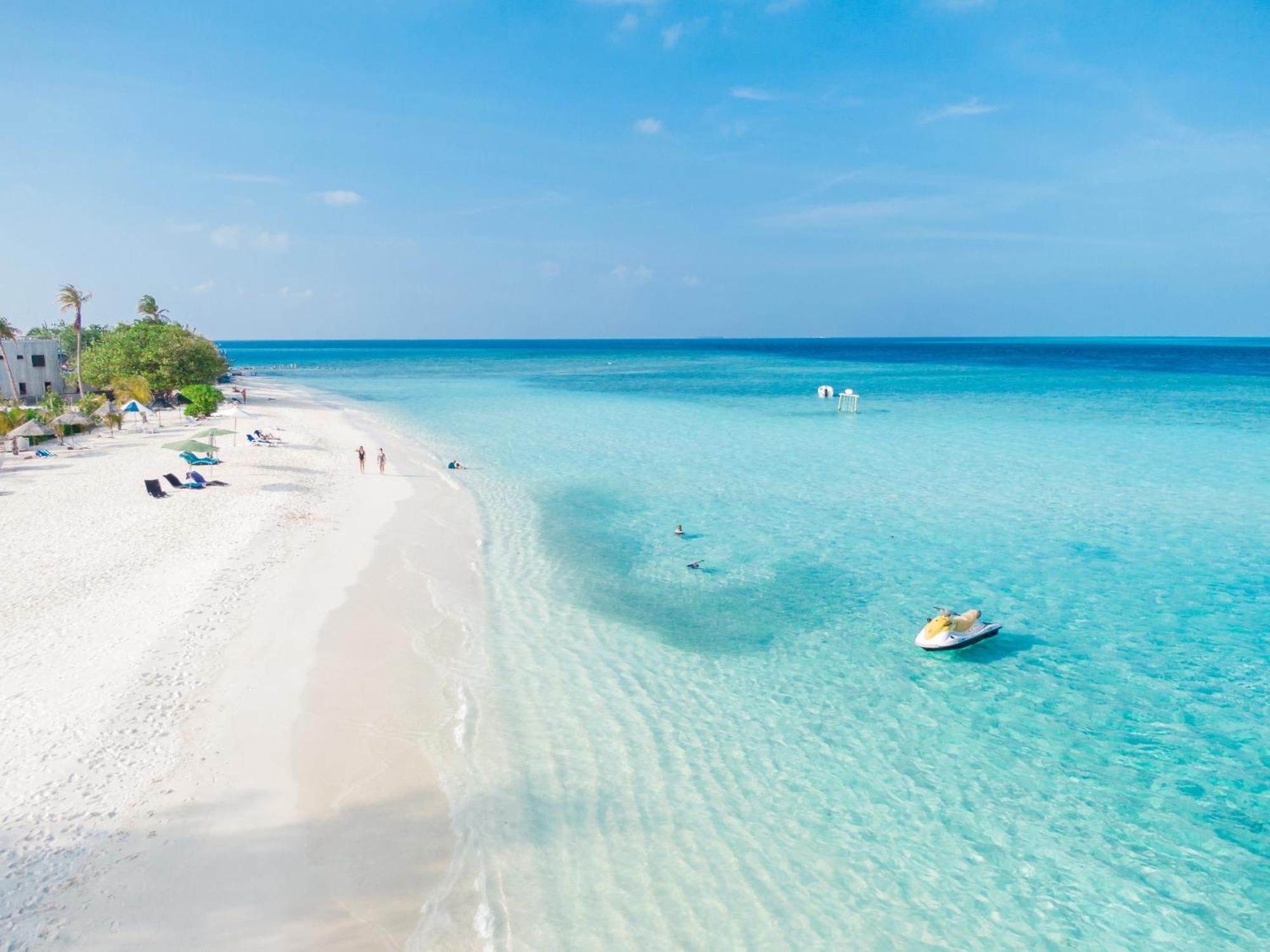 Ayala Oceanview Maldives Hotel Gulhi Exterior photo